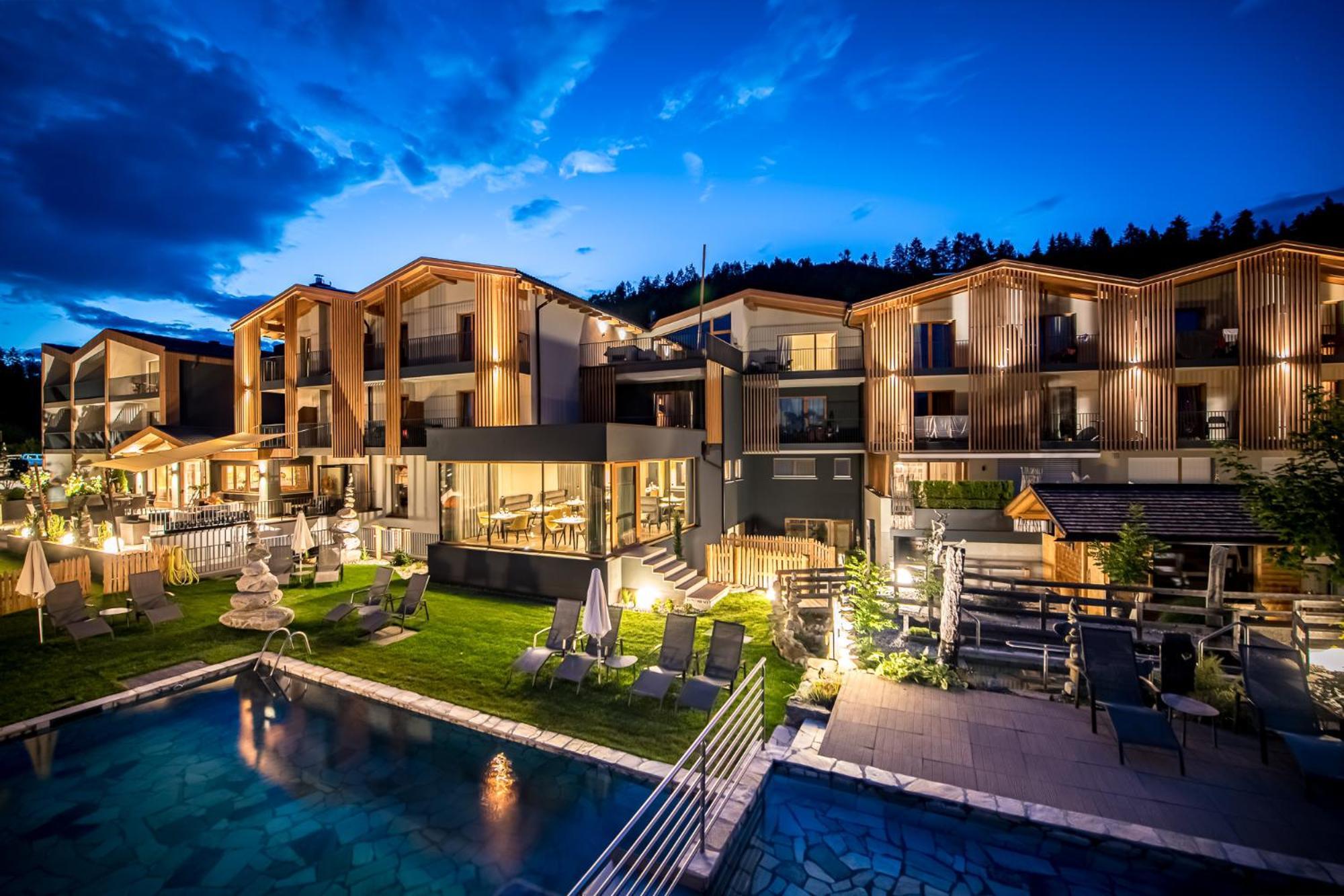 Hotel Sonnenheim 키에네스 외부 사진